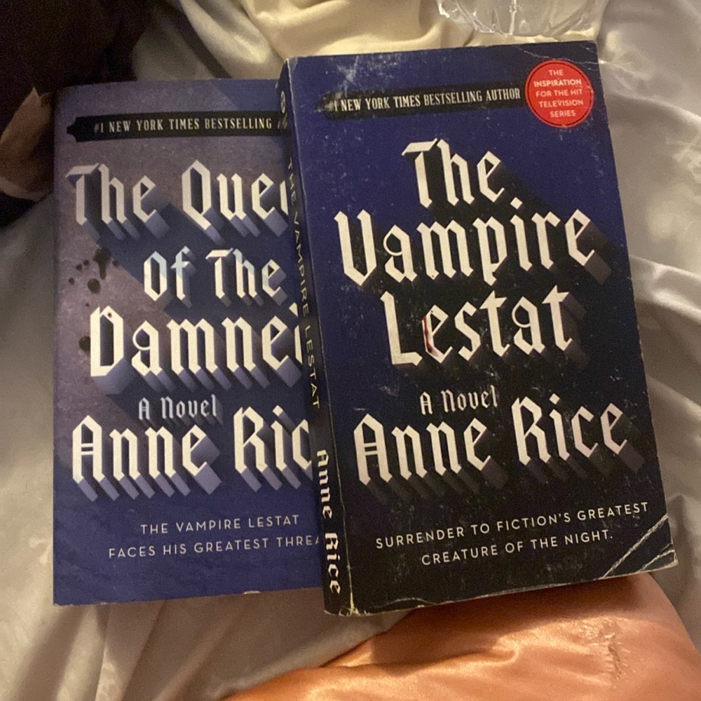 two interview with a vampire series books *almost brand new*